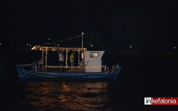 Σήμερα μαγική βαρκαρόλα στο Ληξούρι