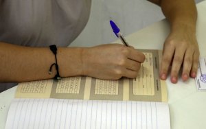 Σχολεία: Μειώνεται η ύλη των Πανελληνίων