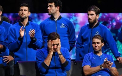 Ο θρυλικός Ρότζερ Φέντερερ αποχαιρέτησε δακρυσμένος το τένις (βίντεο)