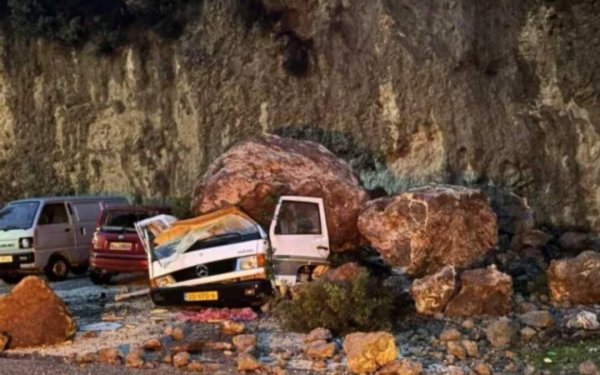 Στο έλεος της κακοκαιρίας η Ήπειρος: Κατολισθήσεις και ζημιές σε Πάργα και Πρέβεζα