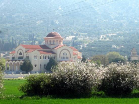 Η Θεία Λειτουργία και η Λιτανεία του Αγίου Γερασίμου σε VIDEO