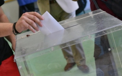 Δήμαρχος και Περιφερειάρχης από την πρώτη Κυριακή με 40%! Τι προβλέπει ο νέος εκλογικός νόμος για τους ΟΤΑ