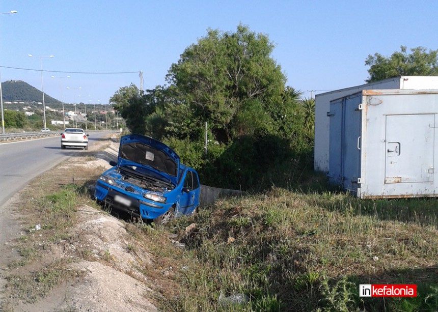 Τροχαίο πριν από λίγο στην Κρανιά