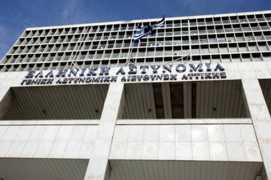 Πυροβόλησαν με καλάσνικοφ αστυνομικούς πίσω από την ΓΑΔΑ