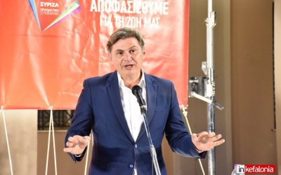 Φαραντούρης στον COSMOS 96,5 : Όσοι με τίμησαν θα ήθελαν και εγώ να τους τιμήσω με την παραμονή μου και την συμμετοχή μου στα δύσκολα