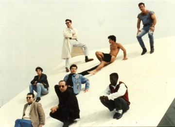 Επέτειος 25 χρόνωναπό την πρώτη performance και την ίδρυση του "Art Studio est" από τον Κώστα Ευαγγελάτο