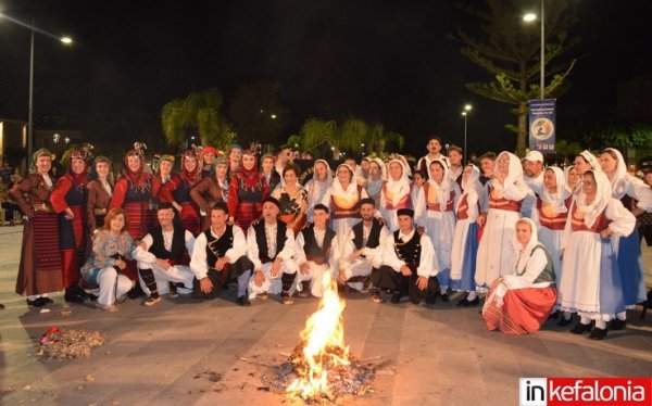 Λύκειο Ελληνίδων Παράρτημα Αργοστολίου: Γιορτάστηκε ο “Άη Γιάννης – Λαμπαδιάρης” με όλες τις τιμές!