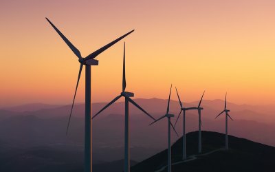 Λαϊκή Συσπείρωση: Κράτσα (ΝΔ) – Γαλιατσάτος (ΣΥΡΙΖΑ): Οι ανεμογεννήτριες τους φέρνουν πιο κοντά
