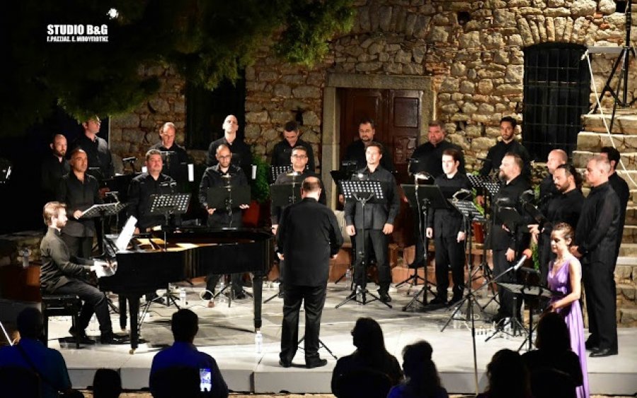 Ο "Ύμνος εις την Ελευθερίαν" σε μουσική διεύθυνση Αγαθάγγελου Γεωργακάτου στο Φεστιβάλ Ναυπλίου στο Παλαμήδι!