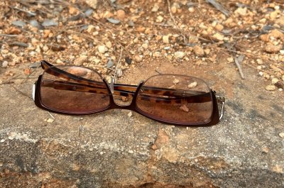 Βρέθηκε ζευγάρι γυαλιών οράσεως στον Πλατύ Γιαλό