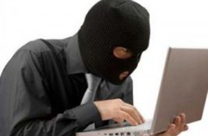 Έκλεψαν έντεκα υπολογιστές από το ΓΕΛ Ληξουρίου!