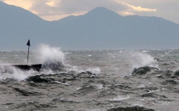 Λιμεναρχείο Κεφαλονιάς: Λήψη αυξημένων μέτρων λόγω αναγγελίας θυελλωδών ανέμων (Aνεωμένη ενημέρωση)