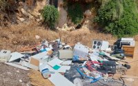 «Τα Αράγια δεν είναι χωματερή» – Εικόνες ντροπής πάνω από την παραλία