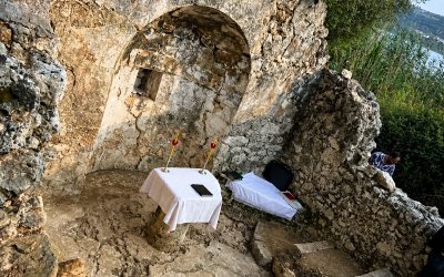Ζωντανεύει ξανά το ιστορικό μετόχι στον Κούταβο με Εσπερινό και ομιλία για την ιστορία του