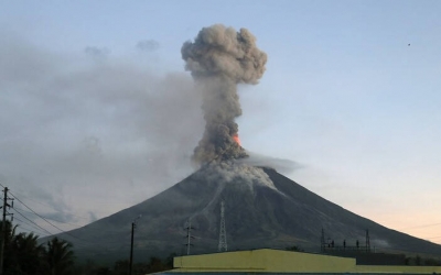 Έκρηξη ηφαιστείου στη Νέα Ζηλανδία με νεκρό, τραυματίες και αγνοουμένους