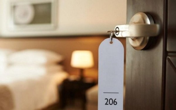 Σωματείο Τουριστικών Επαγγέλματων: Ξεκίνησαν οι αιτήσεις επαναπρόσληψης 2026 – Τι πρέπει να κάνουν οι εποχικοί εργαζόμενοι