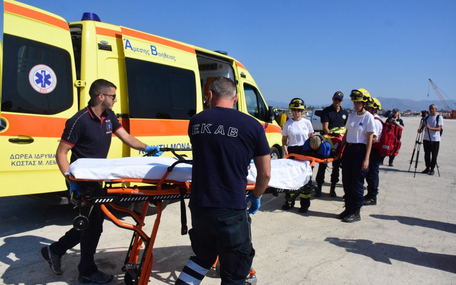 Βαρέα και Ανθυγιεινά για νοσηλευτές και διασώστες του ΕΣΥ και του ΕΚΑΒ με σύνταξη στα 62