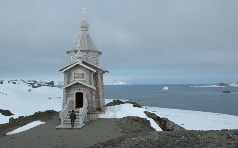 Η πιο μοναχική Ορθόδοξη εκκλησία στον κόσμο βρίσκεται στην Ανταρκτική (εικόνες)