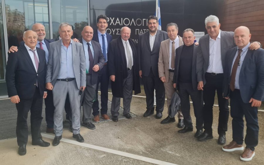 Η Αυτοδιοίκηση μπροστά στον νέο Κώδικα: Κοινή συνεδρίαση ΠΕΔΙΝ και Δυτικής Ελλάδας με τον Υπουργό Εσωτερικών