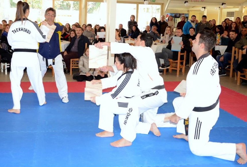 Έκοψαν την πίτα τους NOKI και ΑΣ ΤaeKwondo (εικόνες)