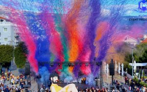 "Έκρηξη" χρωμάτων στο Αργοστολιώτικο Καρναβάλι 2026 (Drone Videos)