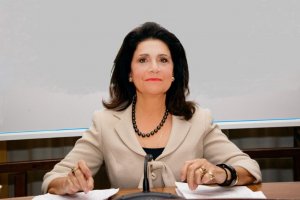 Την Κεφαλονιά επισκέπτεται η Περιφερειάρχης Ιονίων Νήσων