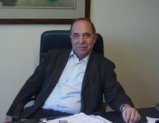 Ευχές για Καλό Πάσχα από τον Πέτρο Αλιβιζάτο