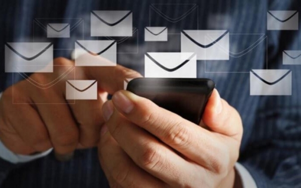 Απατεώνες παριστάνουν τους τεχνικούς υπολογιστών και αποκτούν πρόσβαση σε λογαριασμούς e-banking!