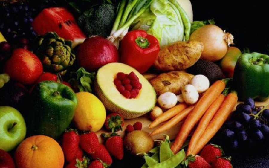 Τα φρούτα και τα λαχανικά «ρίχνουν» την πίεση