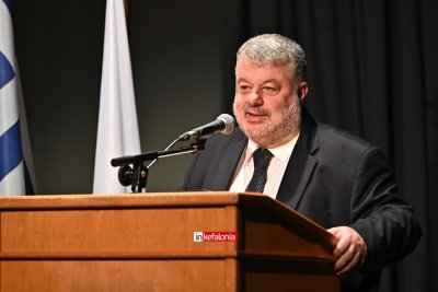 Θεόφιλος : «Θα κριθούμε από το έργο μας – Παρά τον "πόλεμο", ο Δήμος προχωρά» - Τι αποκάλυψε για Δημοτική Συγκοινωνία