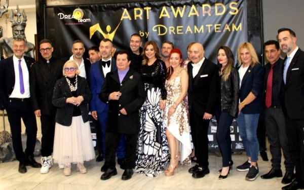 Ο Κώστας Ευαγγελάτος συμμετείχε στα Art Awards 2025 στο Πολεμικό Μουσείο Αθηνών
