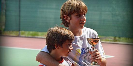 Με μεγάλη επιτυχία ολοκληρώθηκε το 3ο Ενωσιακο βαθμολογούμενο πρωτάθλημα τένις που διοργάνωσε ο ΚΟΑ στο Αργοστόλι