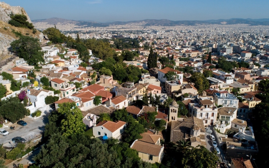Εξοικονομώ κατ' οίκον: Επιδότηση έως και του 70% της ανακαίνισης σπιτιού - Οι προϋποθέσεις και οι εργασίες που καλύπτονται