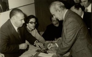 Παναγής Καππάτος: ''Ήμασταν πάντα εκεί...'' - Η φωτογραφία του αείμνηστου πατέρα του, Σπυρίδωνα Καππάτου, με τον Κωνσταντίνο Καραμανλή