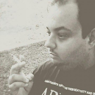 Ο Παναγιώτης Τζαννετάτος παρουσιάζει την ποιητική του συλλογή στην "Φωνή της Ελλάδας" στην ΕΡΤ