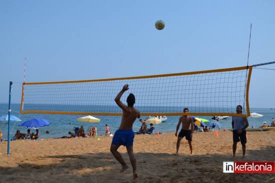 Ξεκίνησε το 1ο τουρνουά beach volley στα Λέπεδα (photos)