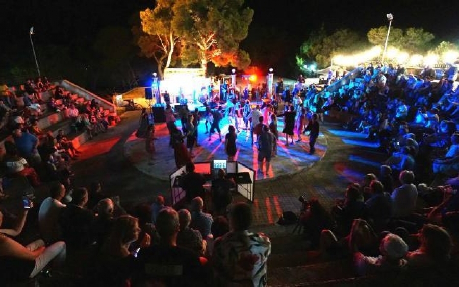 Ξεθεωτική... η πρώτη βραδιά του 4ου Traverso Festival