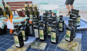 Όμορφη εκδήλωση- έκθεση τοπικών προϊόντων στον Πόρο 