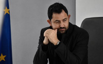 Κρητικός για κόκκινα δάνεια και στεγαστική κρίση: «Ο πολίτης σήμερα νιώθει απροστάτευτος»