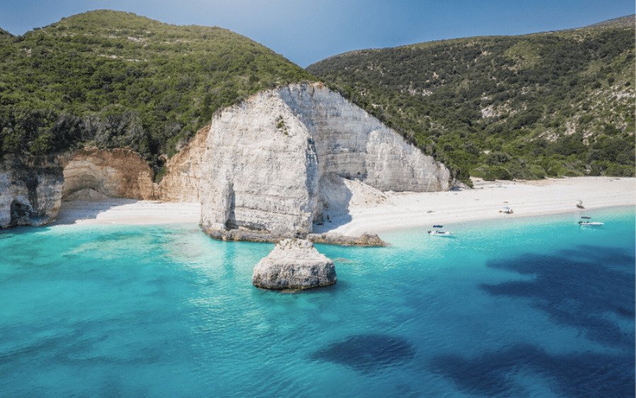 Κεφαλονιά: Πιο δροσερό Σάββατο με ηλιοφάνεια και νοτιάδες