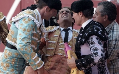 Μέσα στην αρένα σκοτώθηκε ο διάσημος ταυρομάχος Ιβάν Φαντίνο (video)