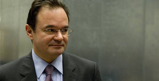 Την παραπομπή του Γ. Παπακωνσταντίνου αποφάσισε η Βουλή