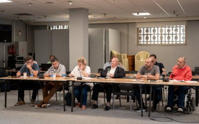Συνένωση δυνάμεων ή συνένωση αδυναμιών;