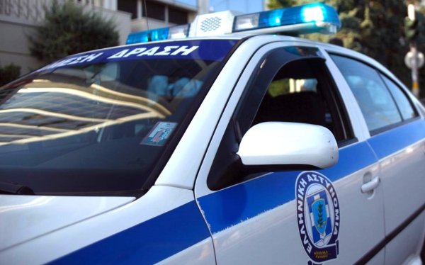 Συνελήφθησαν δύο άτομα για παράνομη οπλοκατοχή σε Κεφαλονιά και Κέρκυρα