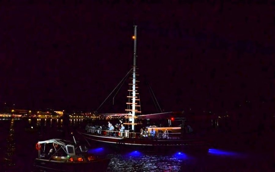 Μαγευτική Βαρκαρόλα στην Γέφυρα του Αργοστολίου την Δευτέρα 18/8