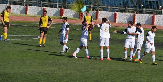 Έφερε «εξάρες» ο ΑΟΚΙ – Μοίρασαν «κουλούρια» Πάγκε και Πρόοδος