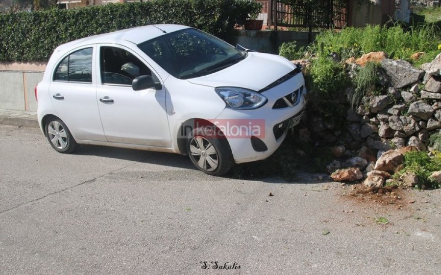 Τροχαίο στα Ραζάτα - Ενας τραυματίας