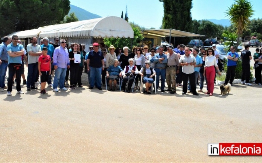 Οι Σαμικοί αντιδρούν δυναμικά! (εικόνες + video)