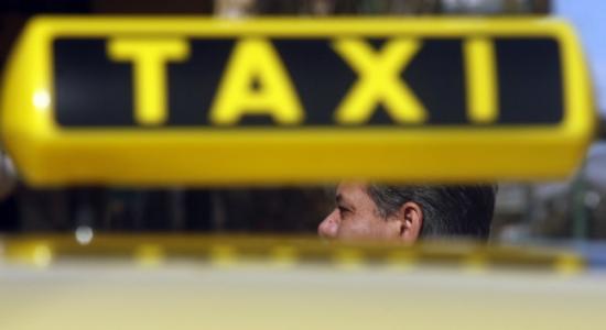 Το κόλπο των 26 &quot;πονηρών&quot; ταξιτζήδων σε Αθήνα και επαρχία