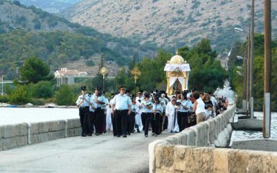 "Της Παναγίας της Δραπανιώτισσας"